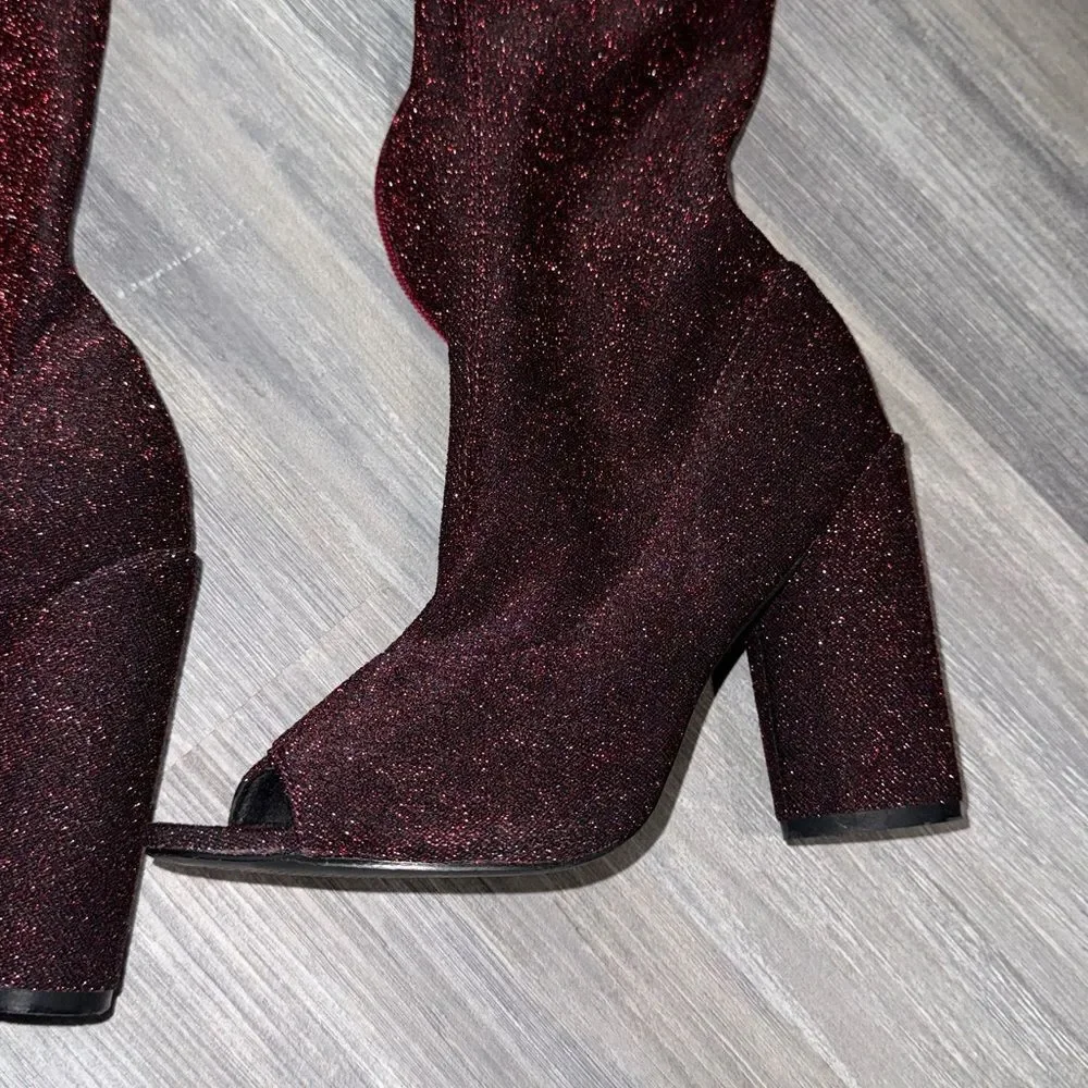 N/A stylish burgundy